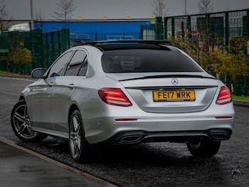 Used Mercedes-Benz E Class 2017 for sale - 76608161: Photo
