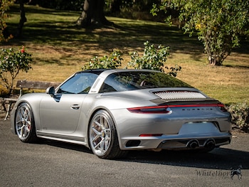 Used Porsche 911 2018 for sale - 79092830: Photo