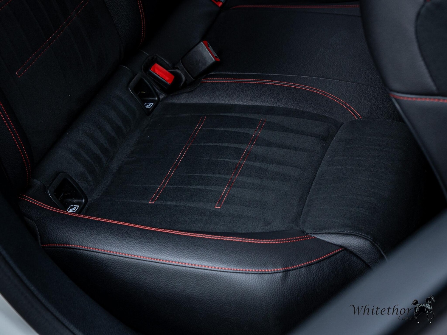 Used Mercedes-Benz A-Class 2018 for sale - 76989892: Photo 31