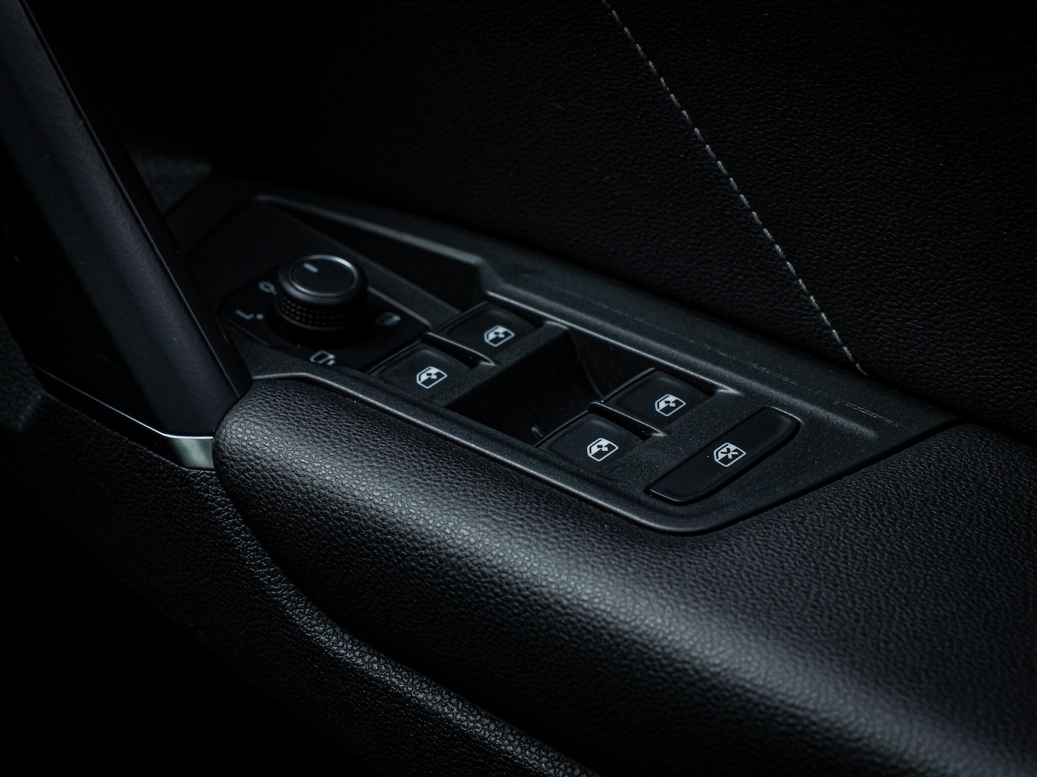 Used Volkswagen Tiguan 2018 for sale - 76953190: Photo 33