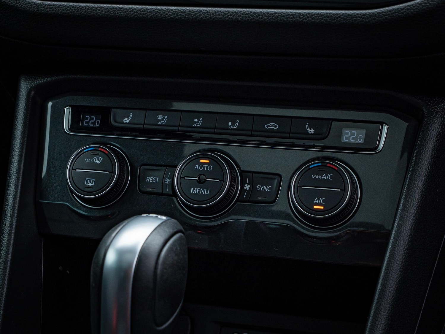 Used Volkswagen Tiguan 2018 for sale - 76953190: Photo 35