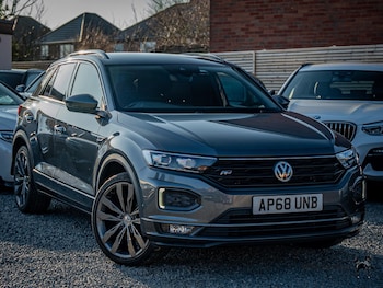 Used Volkswagen T-Roc 2019 for sale - 77753072: Photo