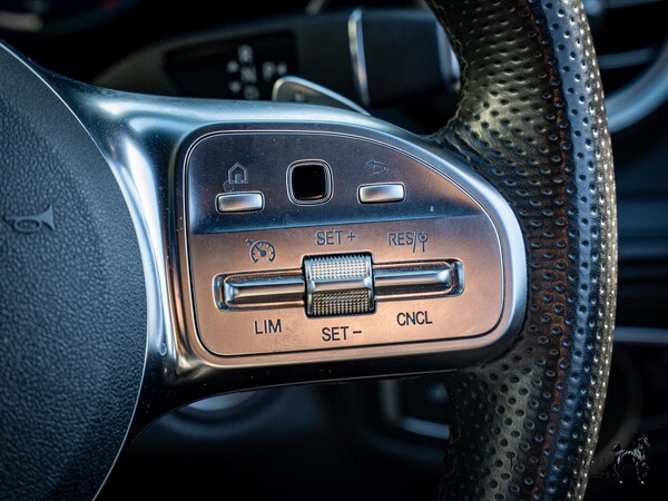 Used Mercedes-Benz GLC 2019 for sale - 75728608: Photo 14