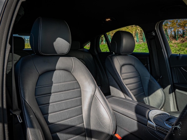Used Mercedes-Benz GLC 2019 for sale - 75728608: Photo 28