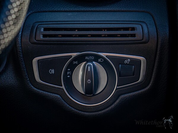 Used Mercedes-Benz GLC 2019 for sale - 75728608: Photo 36