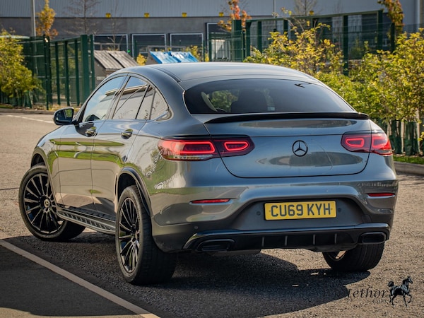 Used Mercedes-Benz GLC 2019 for sale - 75728608: Photo 4