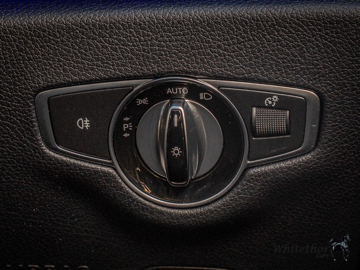 Used Mercedes-Benz E Class 2019 for sale - 75978978: Photo 35