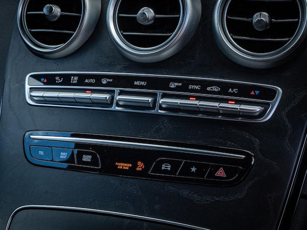 Used Mercedes-Benz GLC 2020 for sale - 75154630: Photo 39