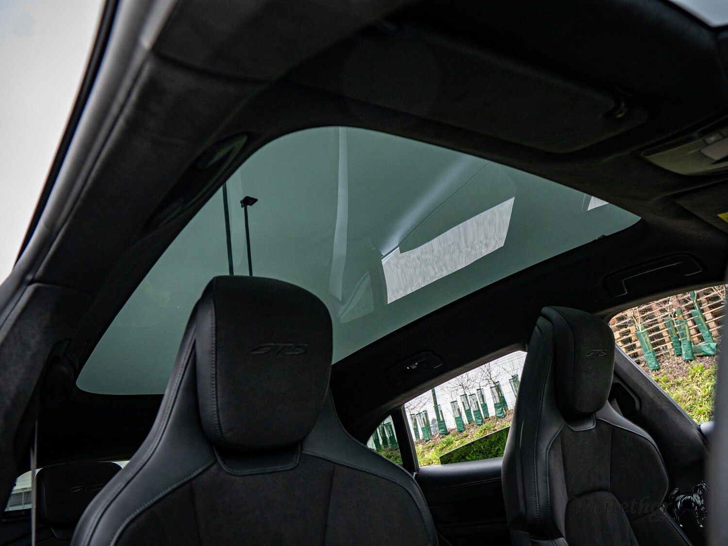 Used Porsche Taycan for sale - 77510560: Photo 12