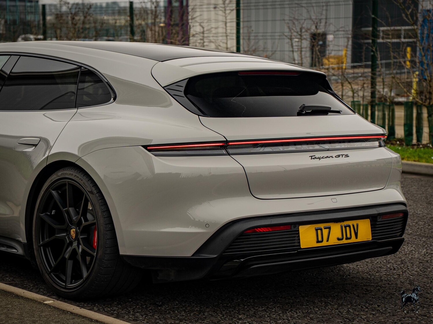 Used Porsche Taycan for sale - 77510560: Photo 18