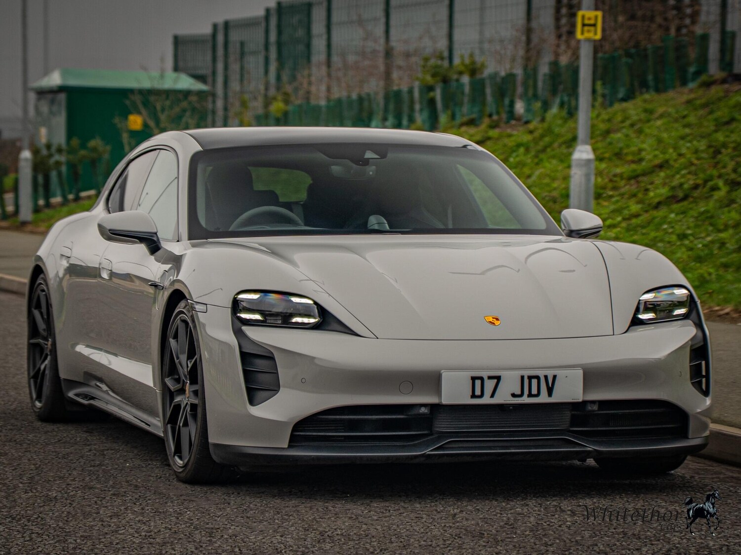 Used Porsche Taycan for sale - 77510560: Photo 20