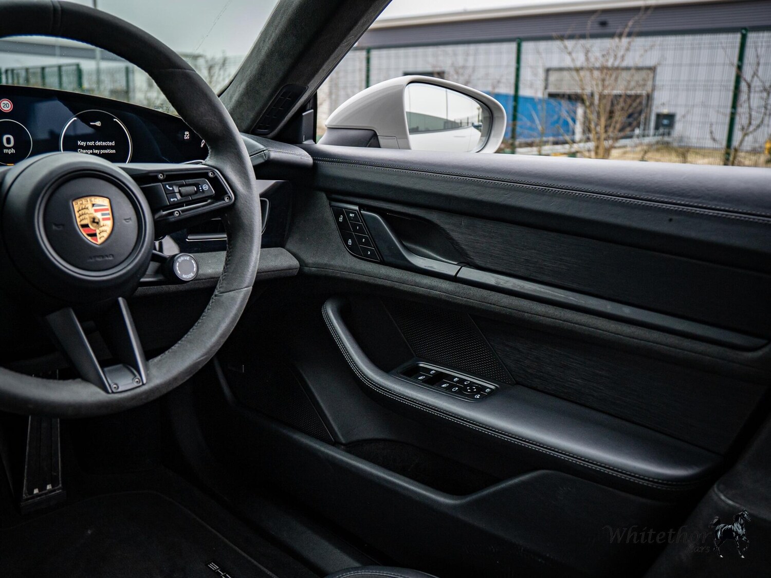 Used Porsche Taycan for sale - 77510560: Photo 40