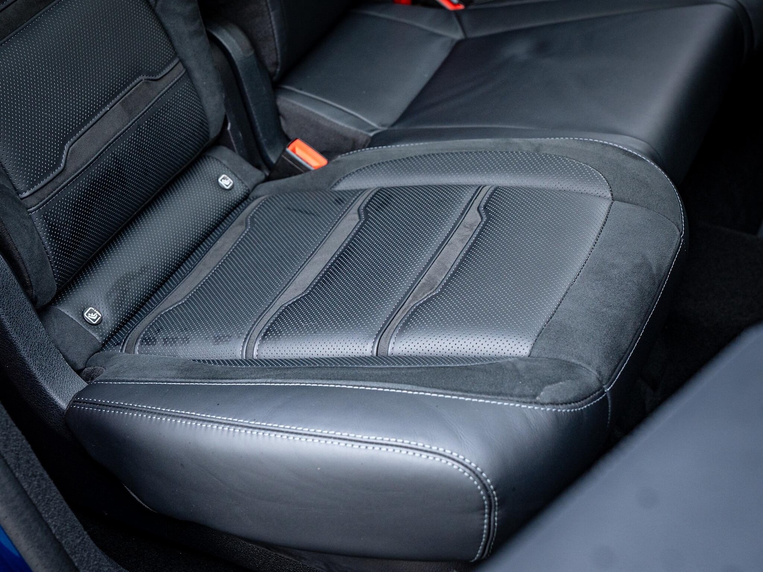 Used Mercedes-Benz GLE 2021 for sale - 76307067: Photo 31