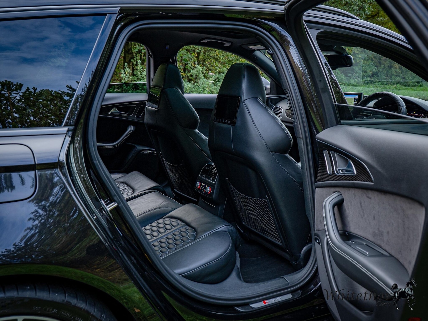 Used Audi RS6 2017 for sale - 76645876: Photo 30