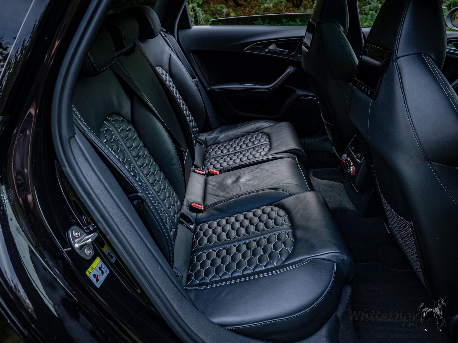 Used Audi RS6 2017 for sale - 76645876: Photo 31