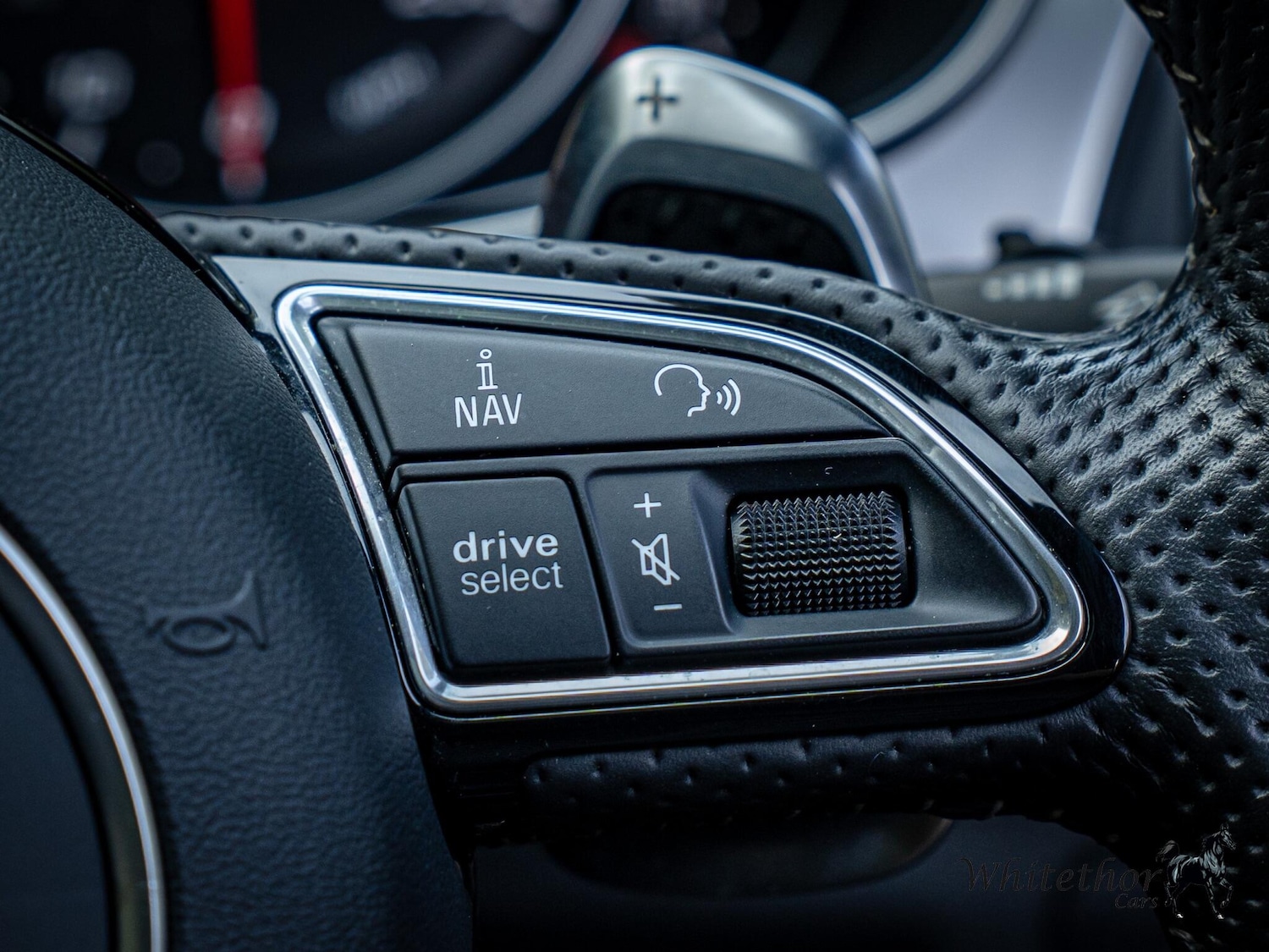 Used Audi RS6 2017 for sale - 76645876: Photo 45