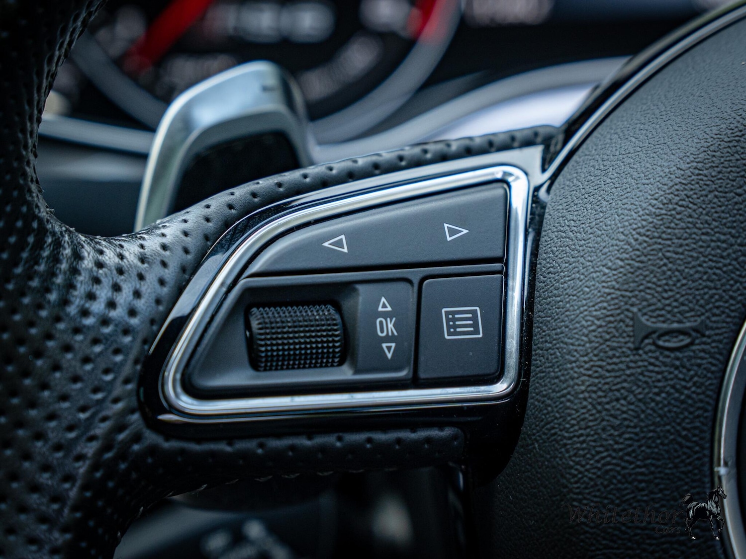 Used Audi RS6 2017 for sale - 76645876: Photo 46