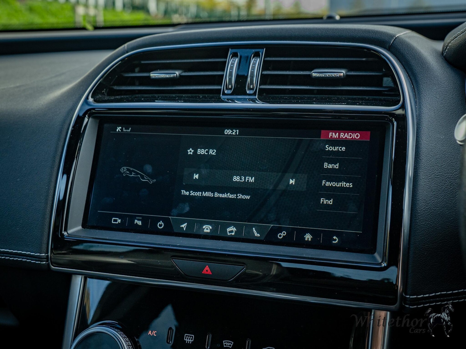 Used Jaguar XE 2020 for sale - 76399012: Photo 50