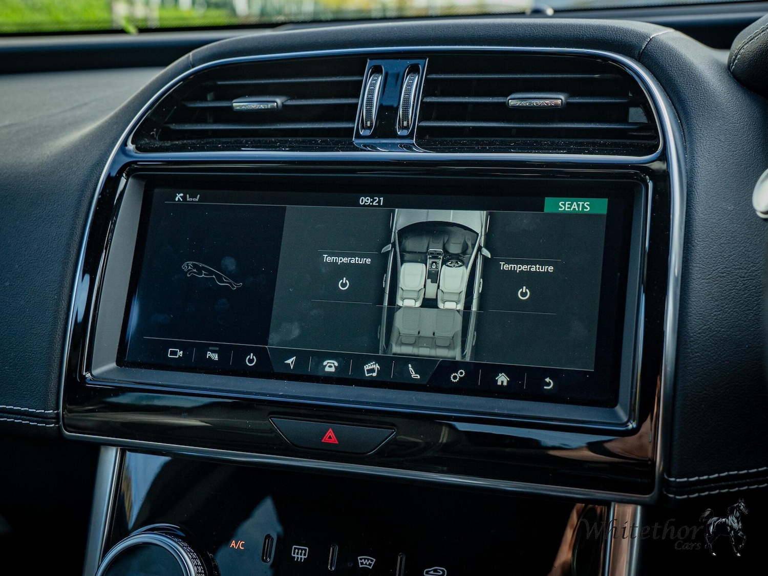 Used Jaguar XE 2020 for sale - 76399012: Photo 51