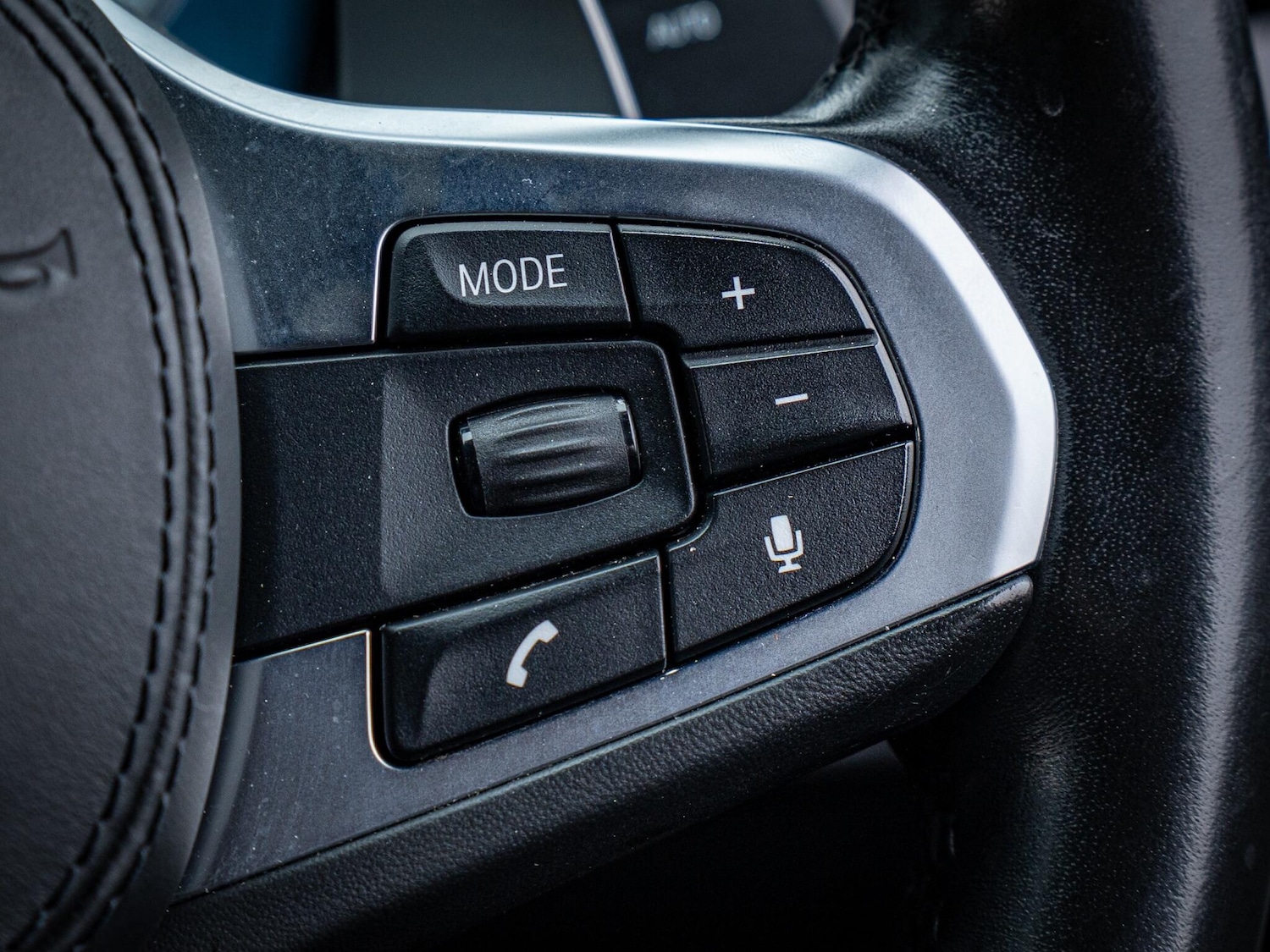 Used BMW X4 2019 for sale - 76072428: Photo 44