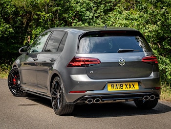 Used Volkswagen Golf 2018 for sale - 75199041: Photo