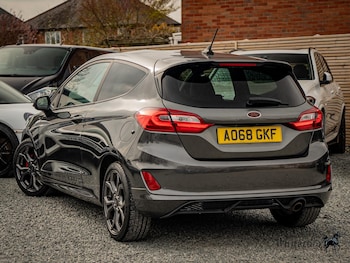 Used Ford Fiesta 2018 for sale - 78019192: Photo