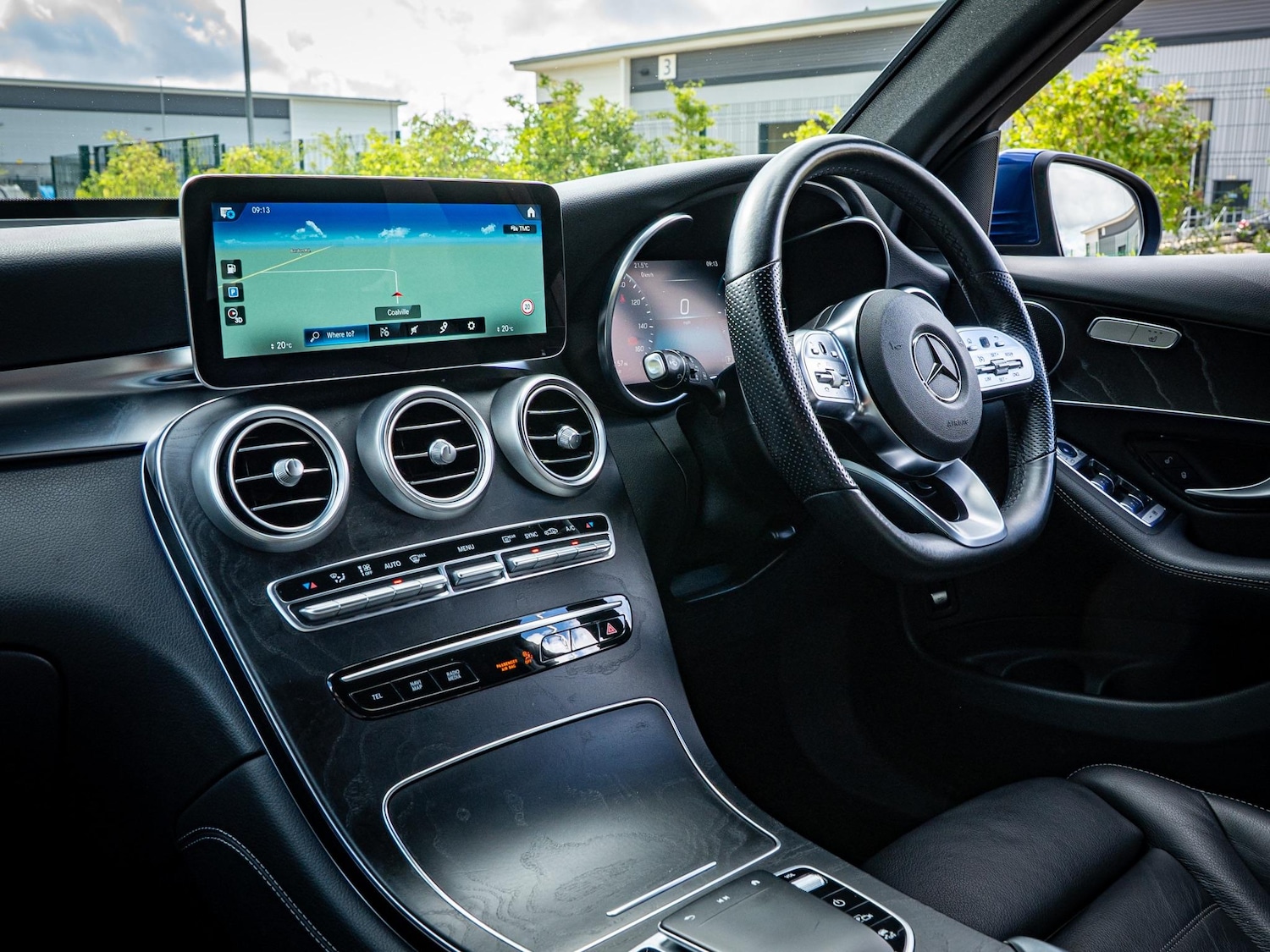 Used Mercedes-Benz GLC 2020 for sale - 76458084: Photo 45