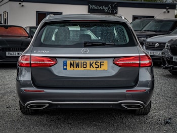 Used Mercedes-Benz E Class 2018 for sale - 78127642: Photo