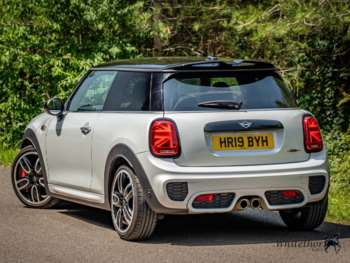 Used MINI Hatch 2019 for sale - 74920661: Photo