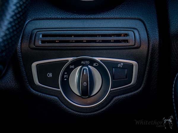 Used Mercedes-Benz GLC 2019 for sale - 75720567: Photo 36