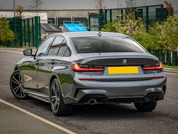 Used BMW 3 Series 2019 for sale - 79075028: Photo