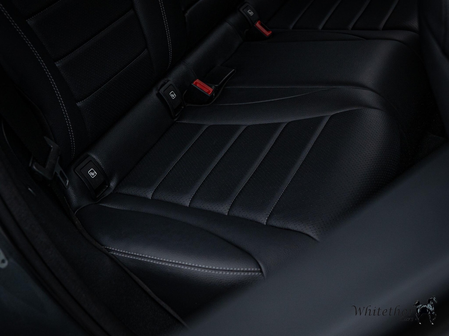 Used Mercedes-Benz GLC 2018 for sale - 76832298: Photo 33