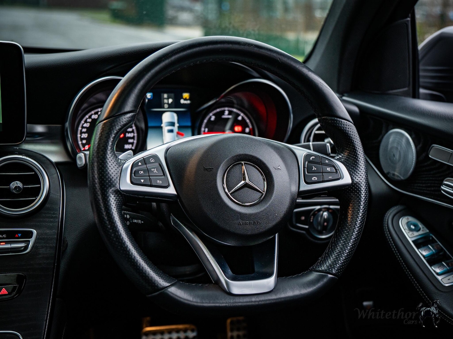 Used Mercedes-Benz GLC 2018 for sale - 76832298: Photo 46