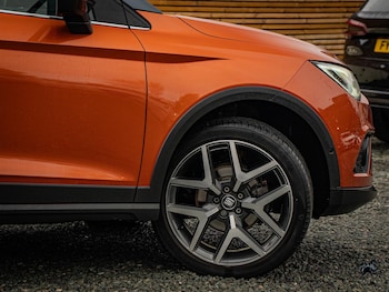 Used SEAT Arona 2018 for sale - 77305108: Photo