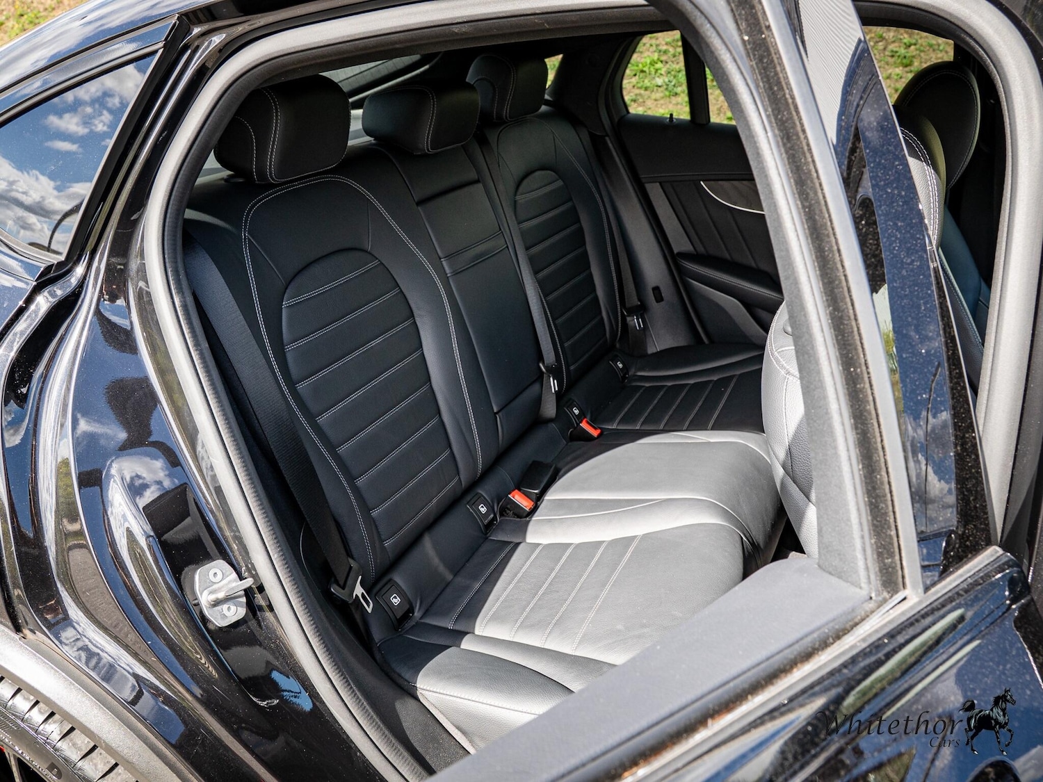 Used Mercedes-Benz GLC 2019 for sale - 75645935: Photo 10