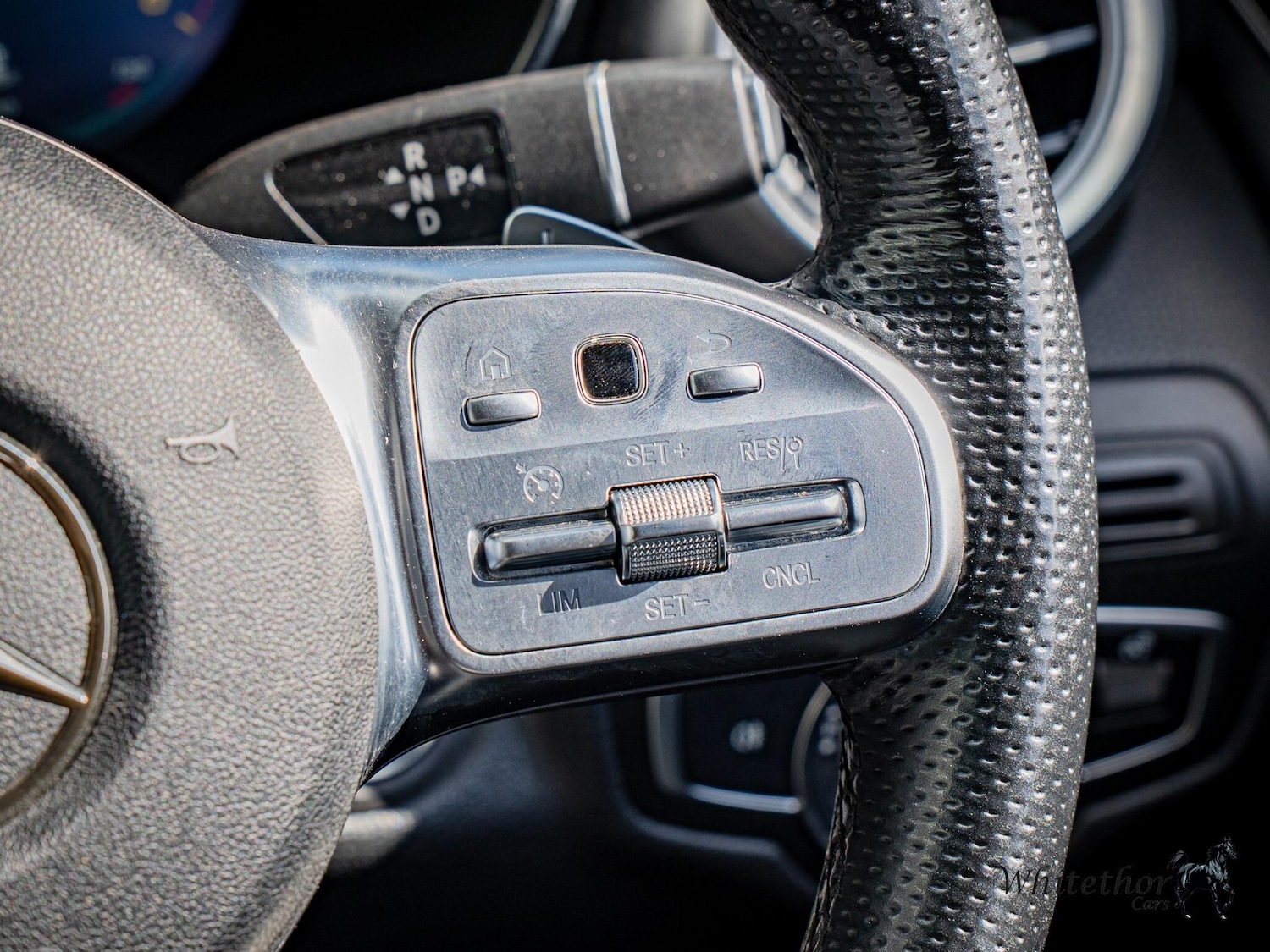 Used Mercedes-Benz GLC 2019 for sale - 75645935: Photo 11