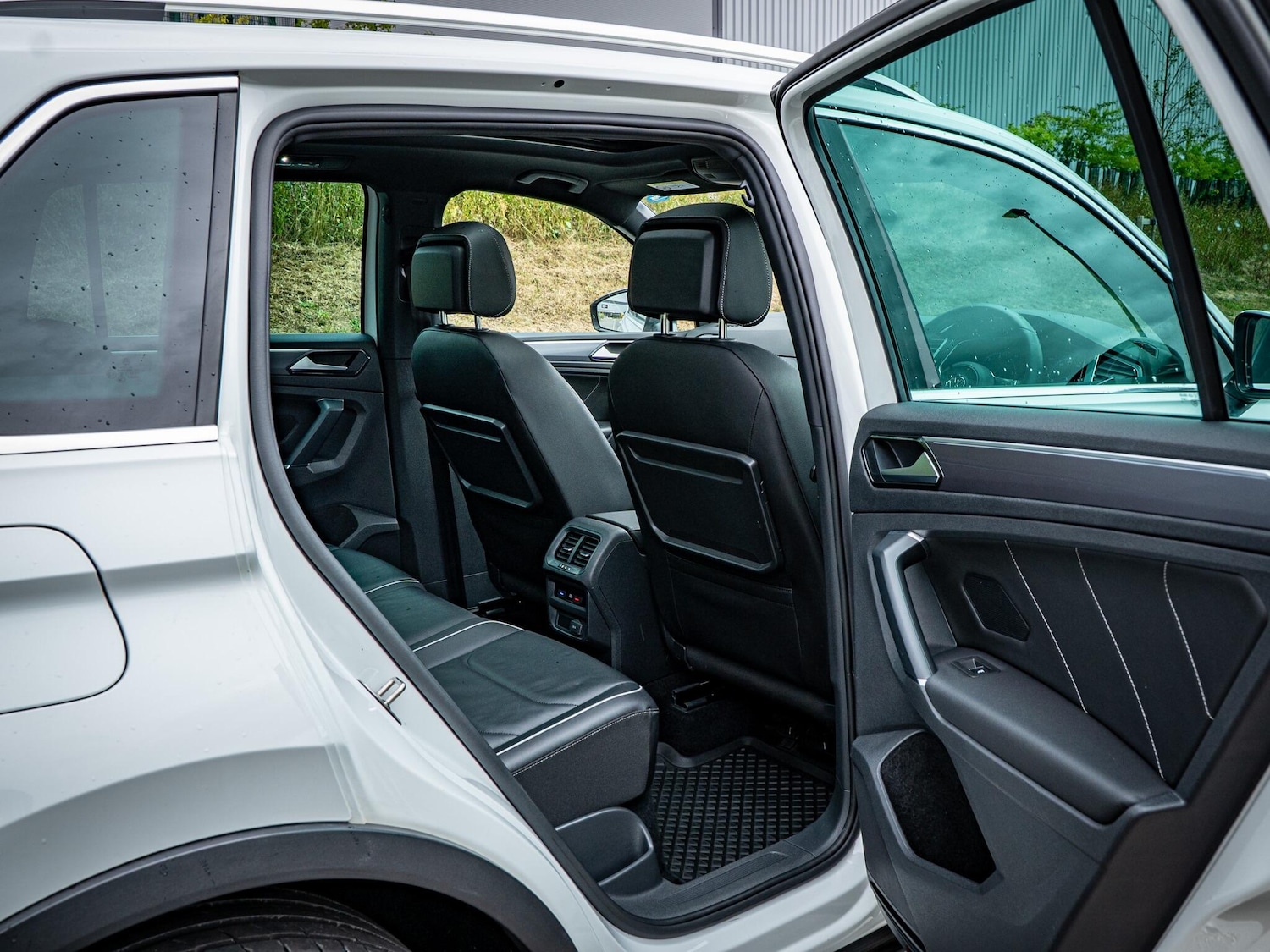 Used Volkswagen Tiguan 2018 for sale - 76425632: Photo 29