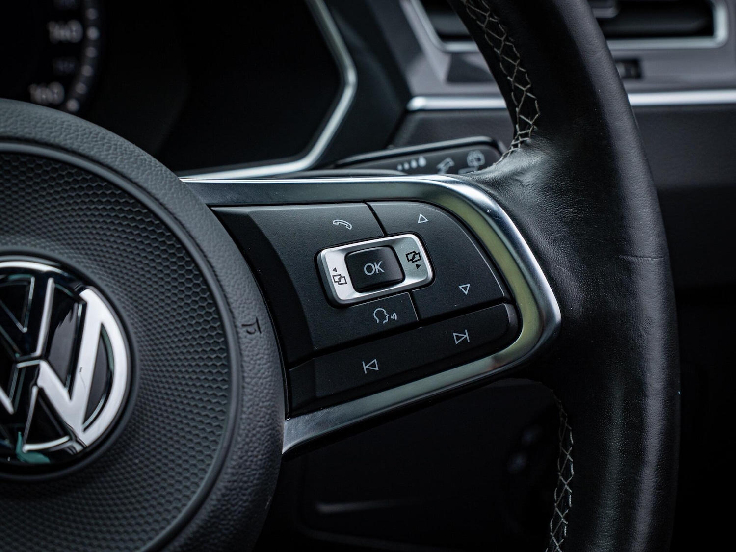 Used Volkswagen Tiguan 2018 for sale - 76425632: Photo 44