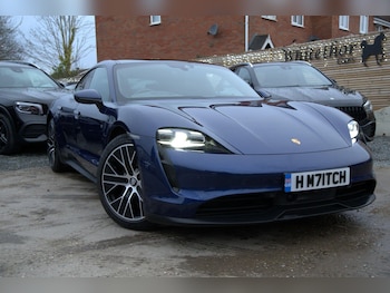 Used Porsche Taycan 2021 for sale - 76832677: Photo