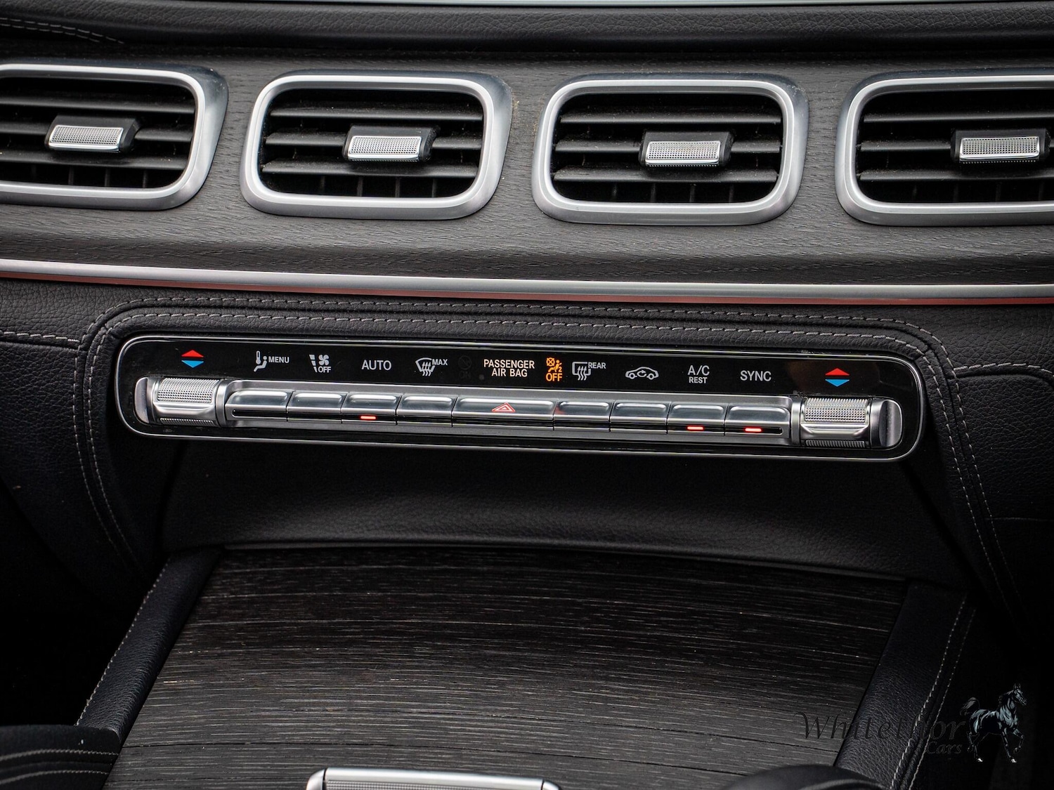 Used Mercedes-Benz GLE 2019 for sale - 76408693: Photo 40