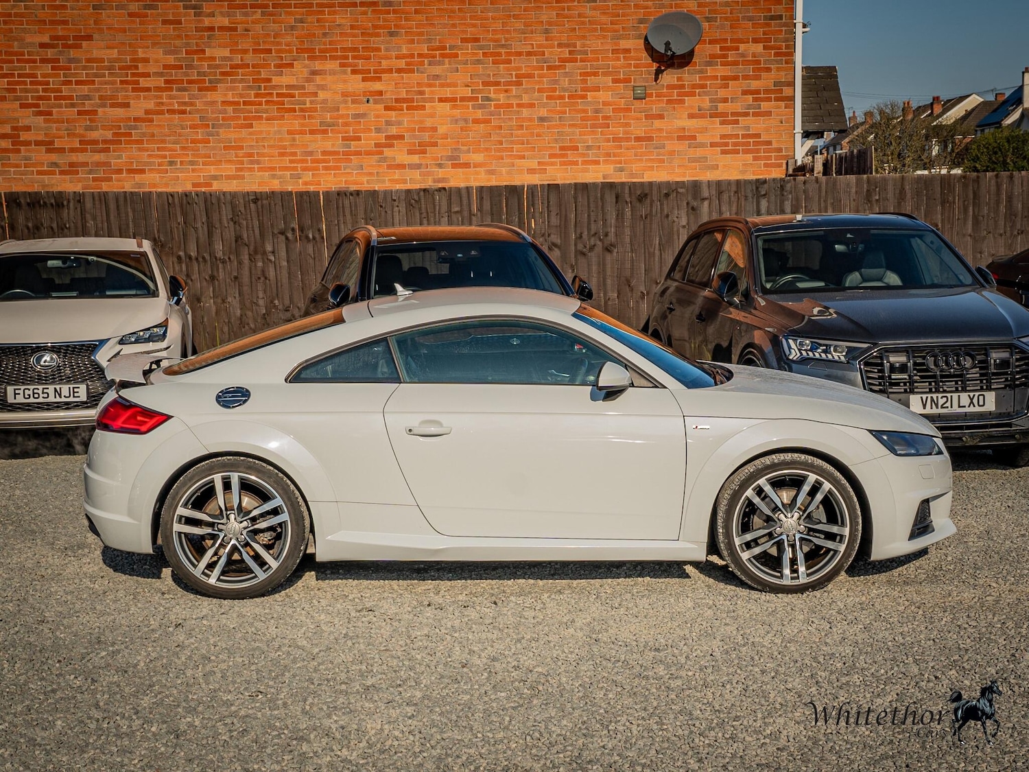 Used Audi TT for sale - 76998953: Photo 3