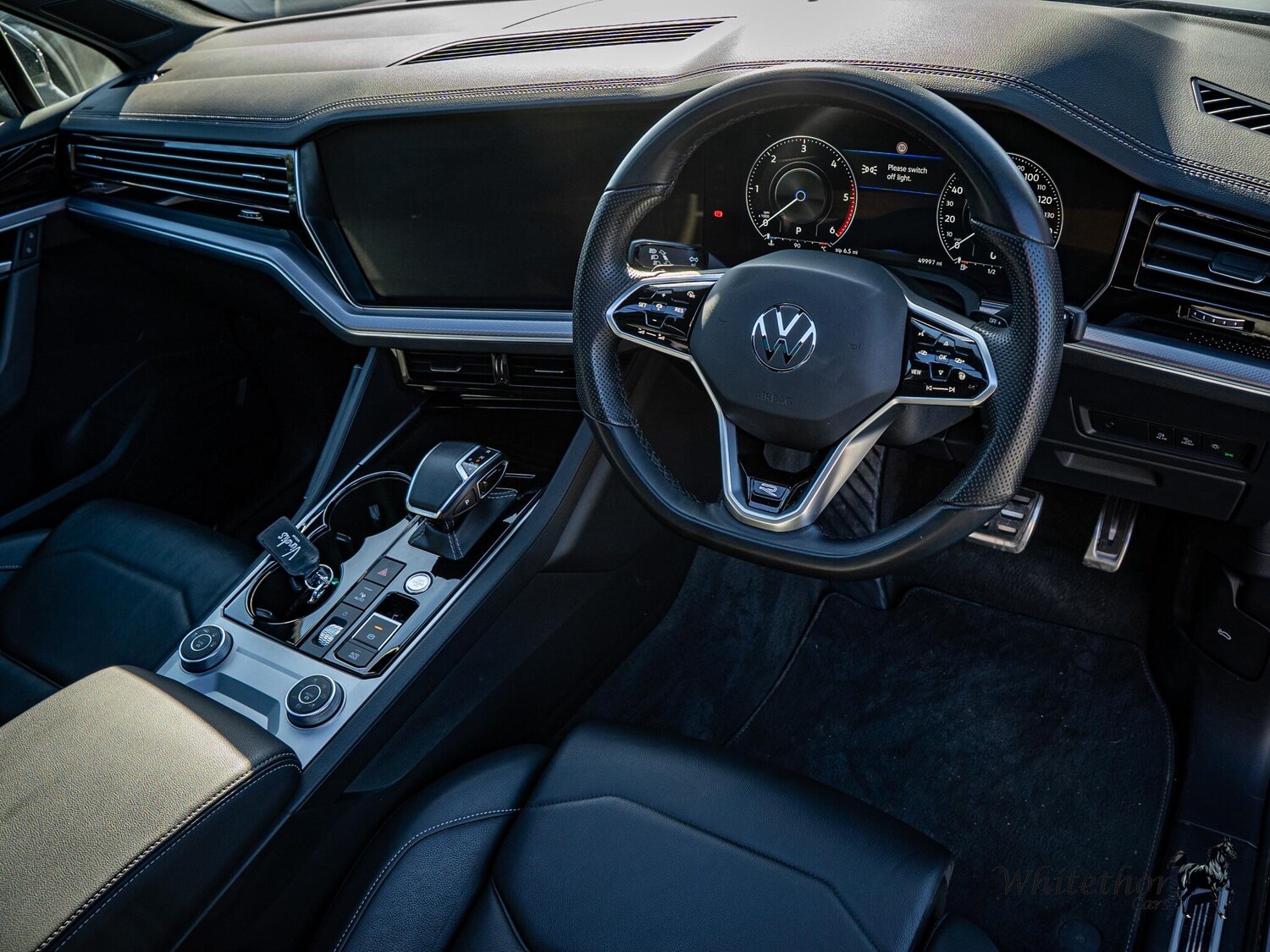 Used Volkswagen Touareg for sale - 77925791: Photo 8