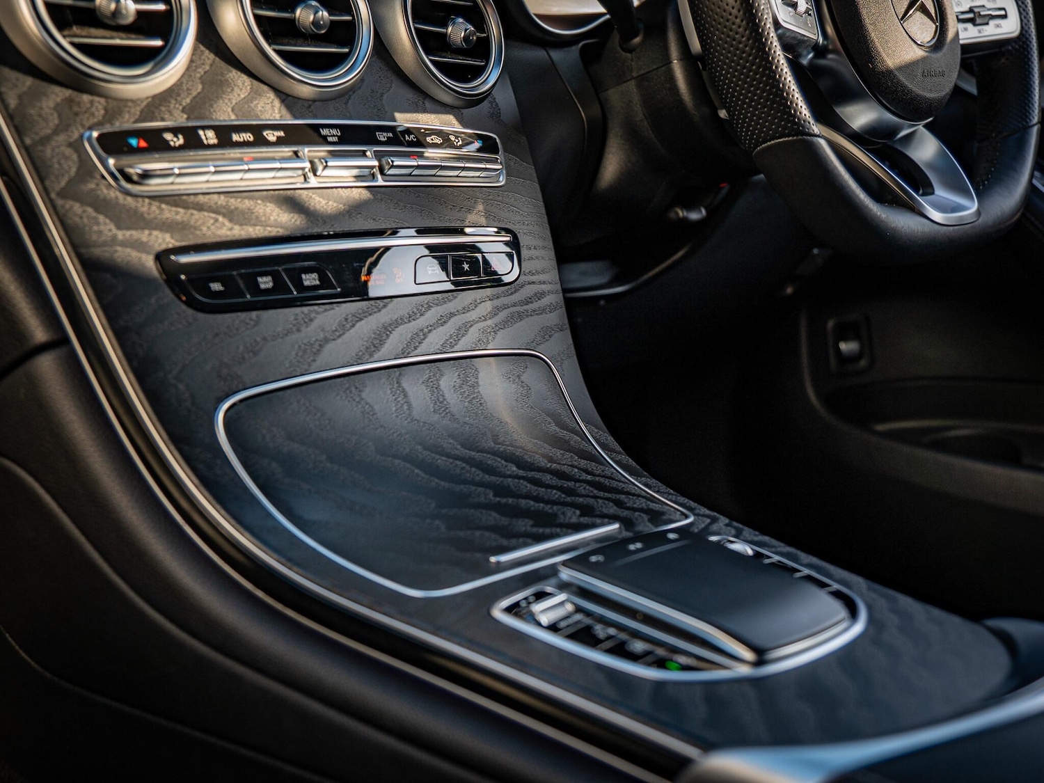 Used Mercedes-Benz GLC 2021 for sale - 77479351: Photo 11