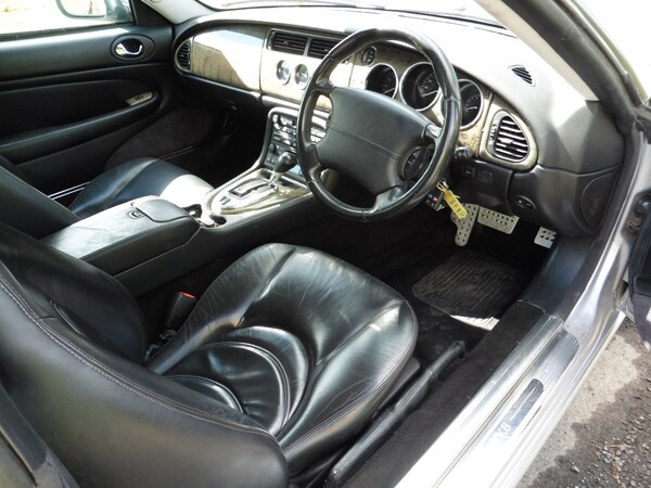 Used Jaguar XK8 2004 for sale - 71997708: Photo 9