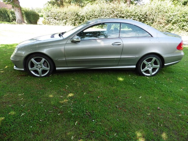 Used Mercedes-Benz CLK 2007 for sale - 69923460: Photo 6