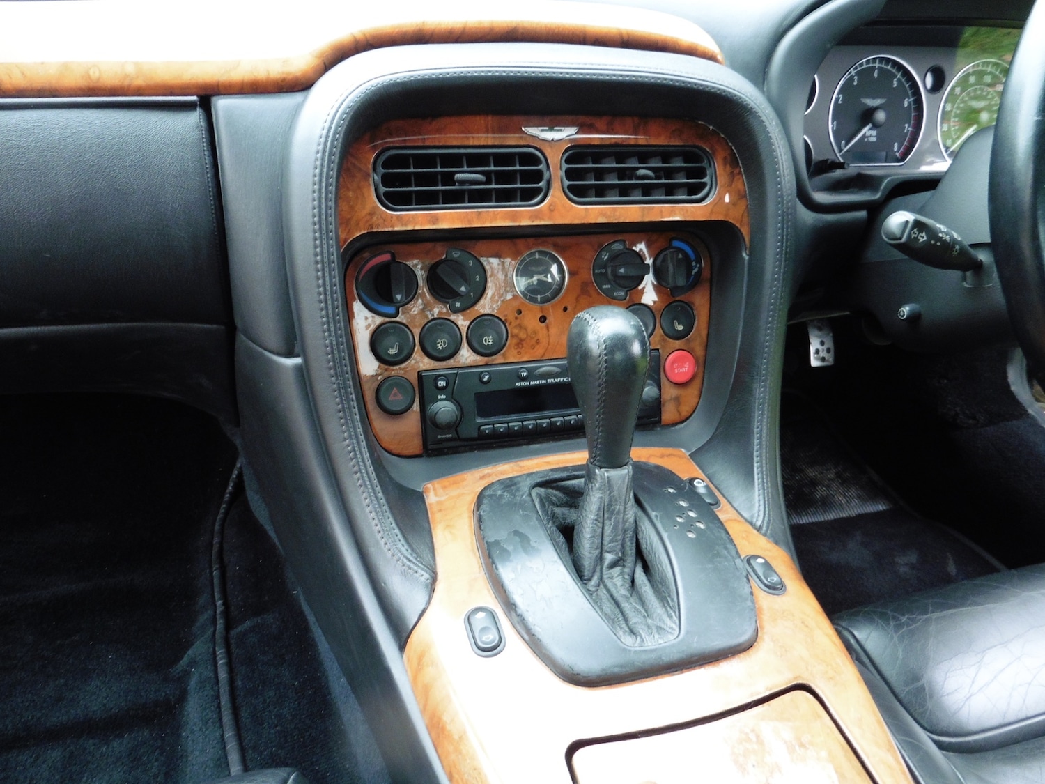 Used Aston Martin DB7 2002 for sale - 76309763: Photo 15