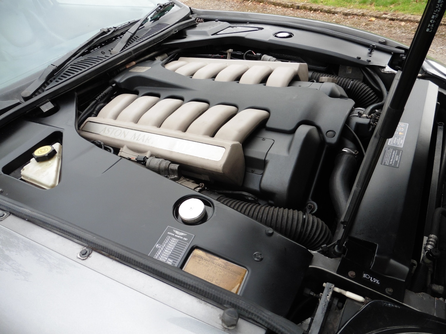 Used Aston Martin DB7 2002 for sale - 76309763: Photo 17