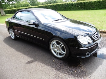 Used Mercedes-Benz CLK 2005 for sale - 79357782: Photo