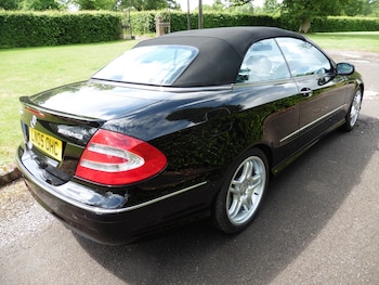 Used Mercedes-Benz CLK 2005 for sale - 79357782: Photo