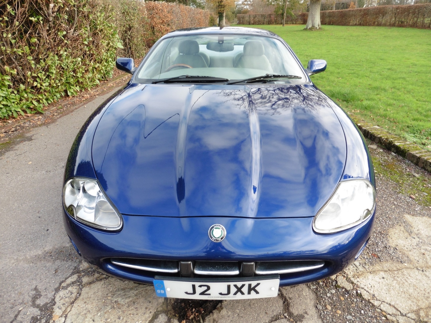 Used Jaguar XK8 2001 for sale - 76640092: Photo 2